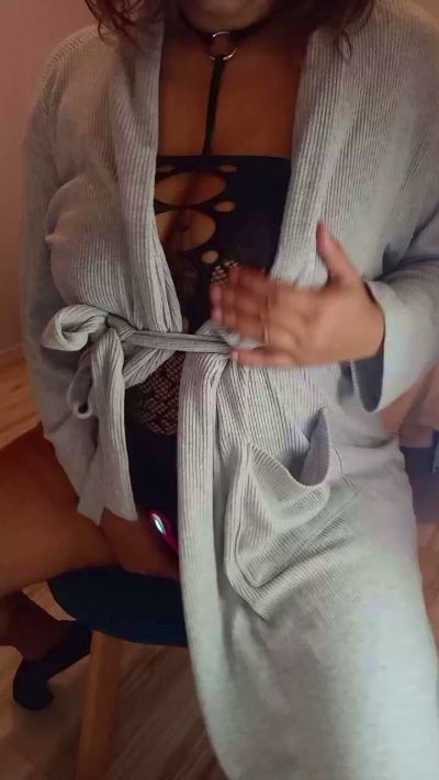 Beurette33sexy's sex show image Beurette33sexy's sex show image