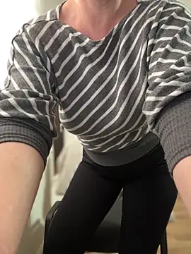 sweetmystery1's sex show image