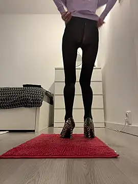 adella13's sex show image