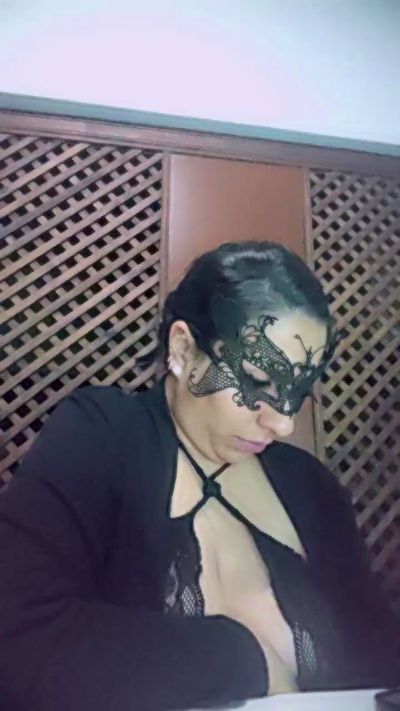 Изображение секс-шоу модели Dessire_love