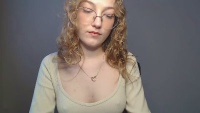 crazy_c_urly's sex show image