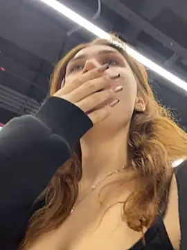 Изображение секс-шоу модели QuitieLia Изображение секс-шоу модели QuitieLia