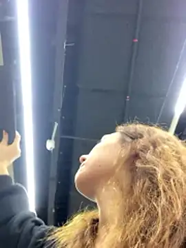 Изображение секс-шоу модели QuitieLia Изображение секс-шоу модели QuitieLia