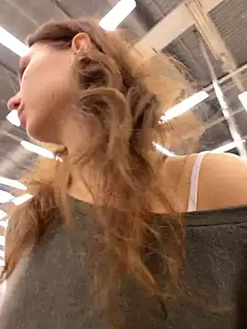 QuitieLia's sex show image