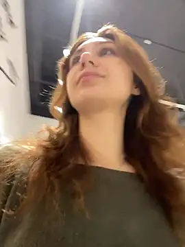 QuitieLia's sex show image