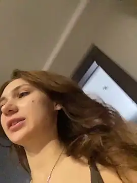 QuitieLia's sex show image