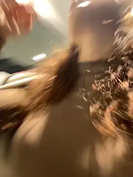 QuitieLia's sex show image