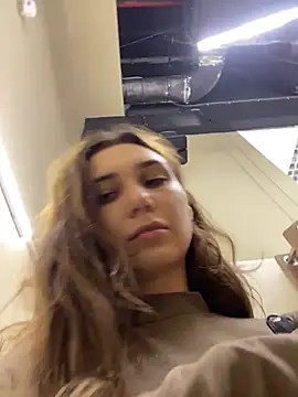 QuitieLia's sex show image