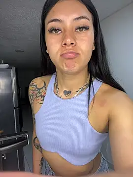 emily_24x's sex show image