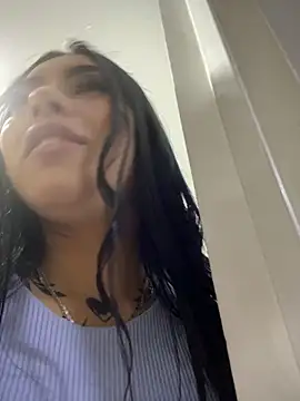 emily_24x's sex show image