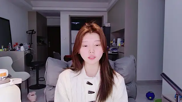 yang-yang-yang's sex show image