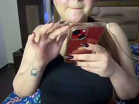 Hersheykaur's sex show image