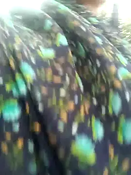 Juhi_chawla's sex show image