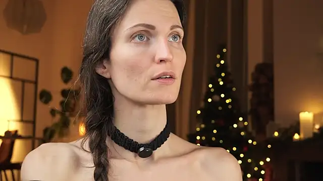 Изображение секс-шоу модели yulladao