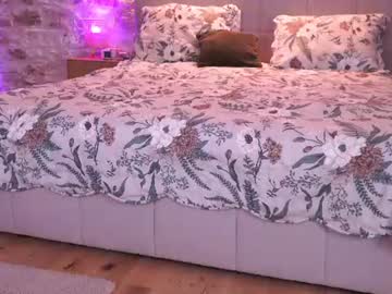 joannee's sex show image