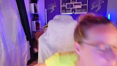 Изображение секс-шоу модели BlueEye_Girl Изображение секс-шоу модели BlueEye_Girl