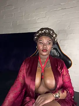 QUEEN_NOBUHLE_FEMDOM_777's sex show image