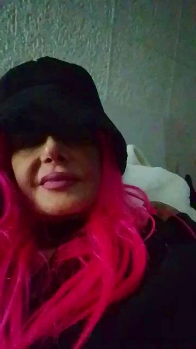 Farfallina73520's sex show image