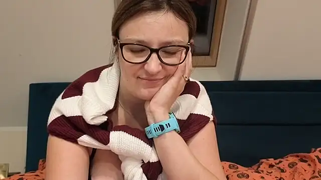 Velvetwitch87's sex show image Velvetwitch87's sex show image