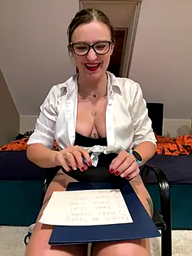 Velvetwitch87's sex show image Velvetwitch87's sex show image