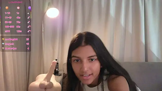 Sexshow-Bild von YuliethPetite Sexshow-Bild von YuliethPetite