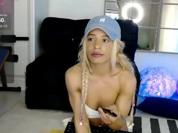 sarahraiynex's sex show image