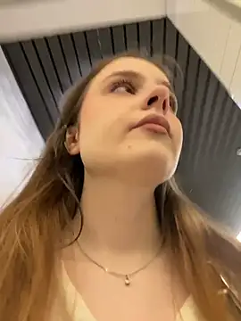 Lunabelle_'s sex show image