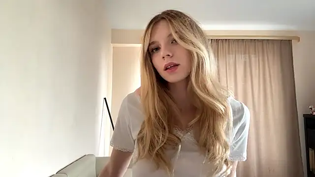 Изображение секс-шоу модели FruityXo