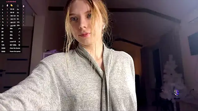 Изображение секс-шоу модели FruityXo