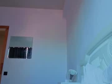 Изображение секс-шоу модели naive_love Изображение секс-шоу модели naive_love