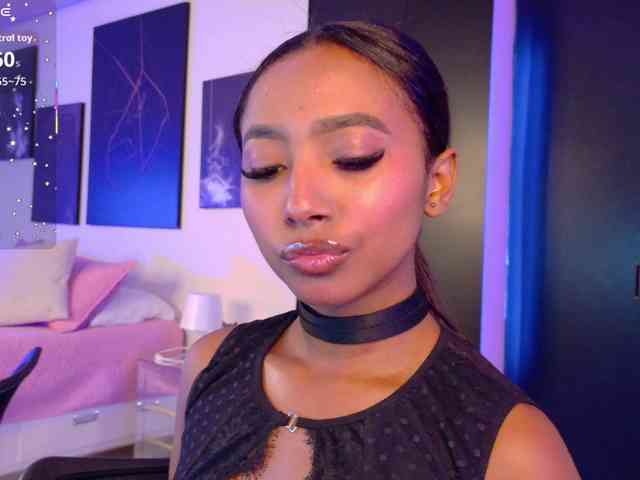 GabrielaLugo's sex show image