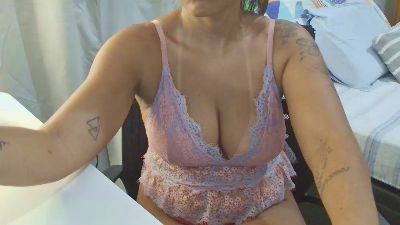 Изображение секс-шоу модели camilinha01