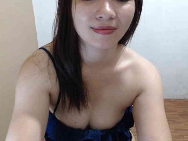 simplyhot1y's sex show image