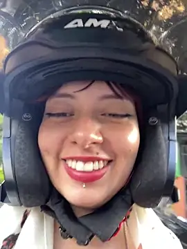 RojitasTeaseX_'s sex show image