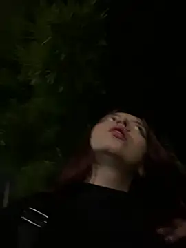 RojitasTeaseX_'s sex show image