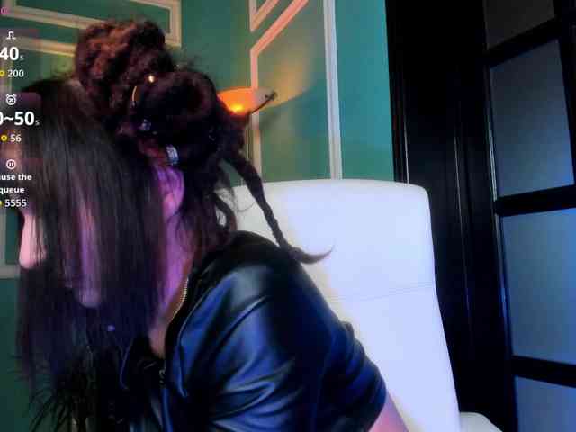 Изображение секс-шоу модели ingridblondy94