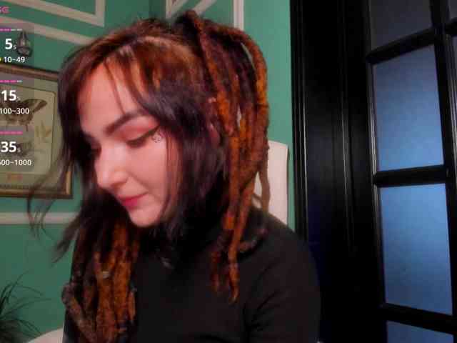 ingridblondy94's sex show image