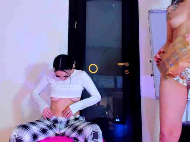 ingridblondy94's sex show image ingridblondy94's sex show image