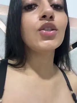 trissha_xk1's sex show image