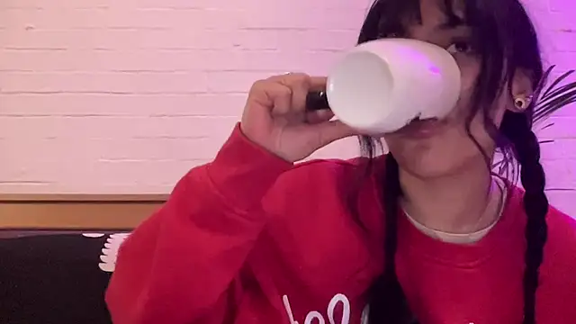 kaithra's sex show image