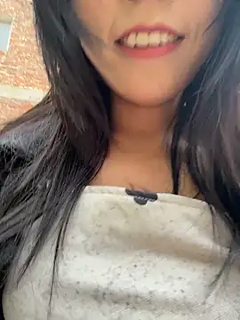 kara-tt's sex show image