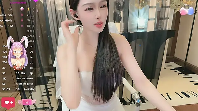 Aisi-20's sex show image