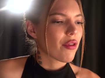 Sexshow-Bild von shiningstarrr Sexshow-Bild von shiningstarrr