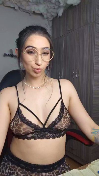 Изображение секс-шоу модели Rosee_sex