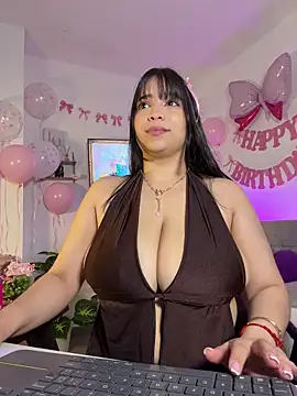 tati_reyess's sex show image