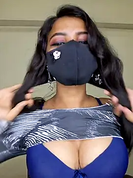 Noor-Bold's sex show image