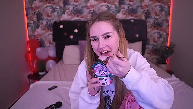 GabriellaJass's sex show image