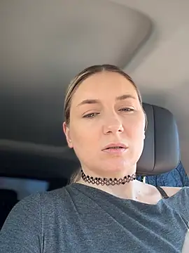 Crazy-Rosa's sex show image