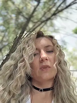 Crazy-Rosa's sex show image