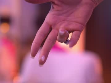 luxennoir's sex show image